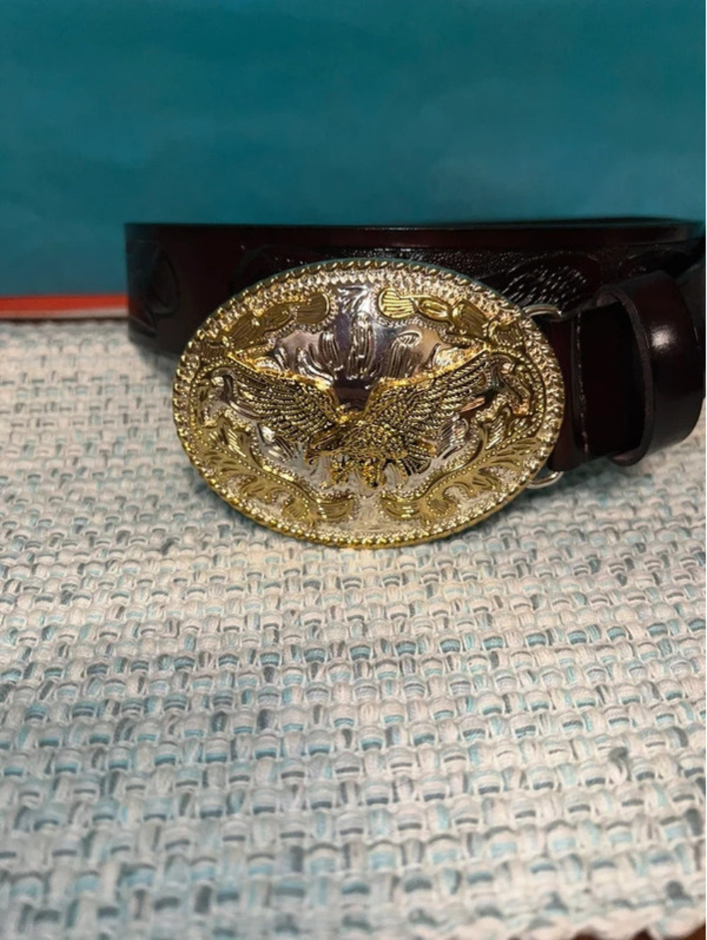 Men’s size 44 100% Leather Belt with belt buckle